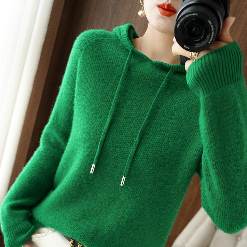 Maya – Cashmere Hooded Sweater for Winter