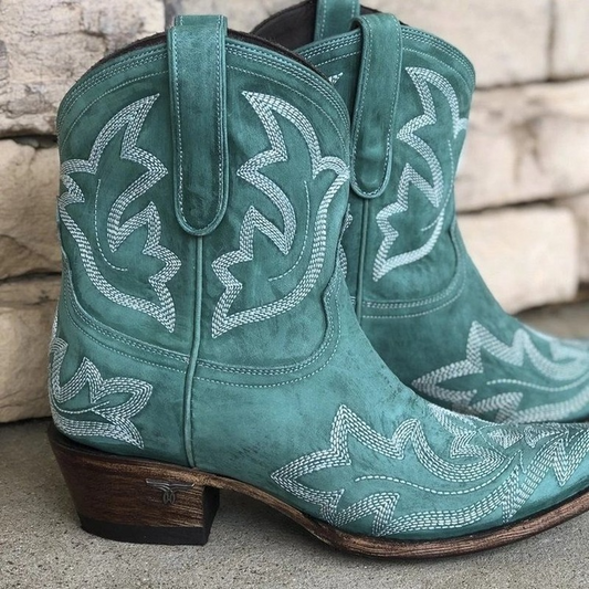Kowbojki damskie z haftem w stylu western