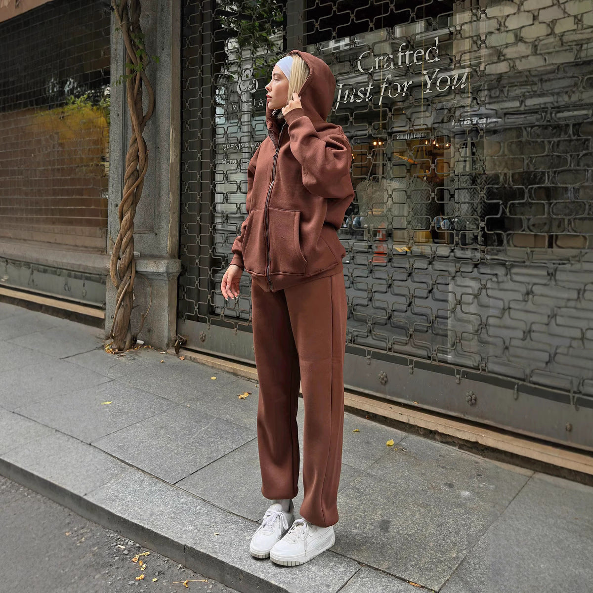 Zestaw damski luźny hoodie i spodnie dresowe Eloura-Moda