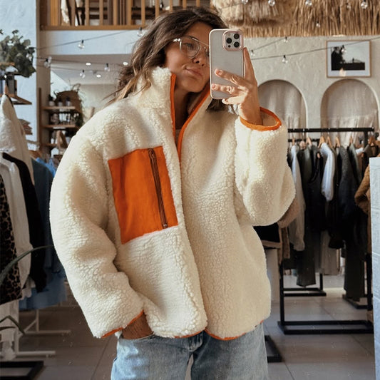 Damska bluza fleece z wysokim kołnierzem i praktycznym zamkiem błyskawicznym Eloura-Moda