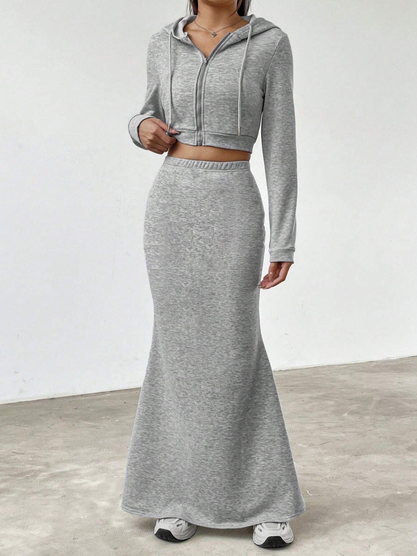 Zestaw damski Hoodie i maxi spódnica Eloura-Moda