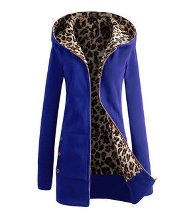 Damska bluza z kapturem z leopardowym wnętrzem Eloura-Moda