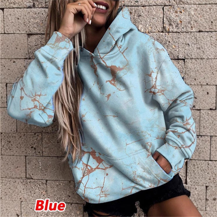 Damska bluza z kapturem w stylowy wzór marmurowy Eloura-Moda