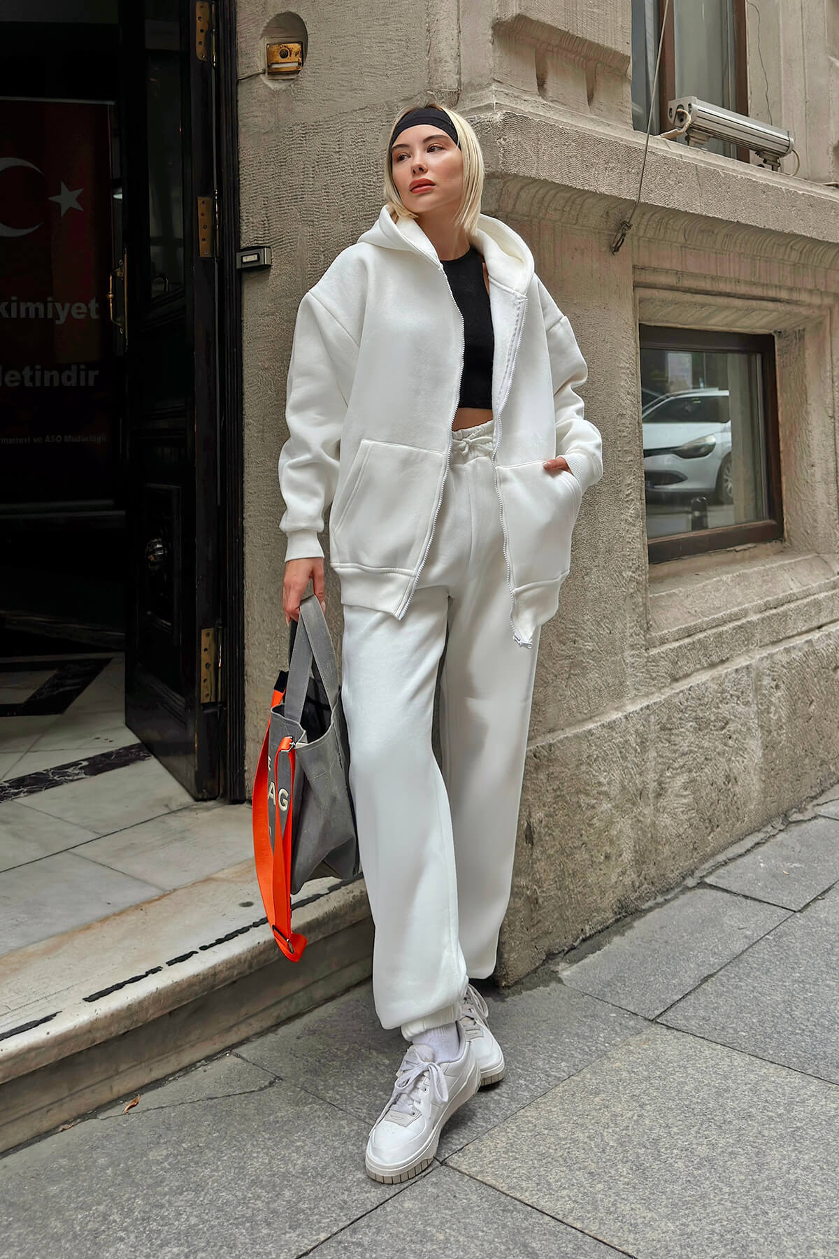 Zestaw damski luźny hoodie i spodnie dresowe Eloura-Moda