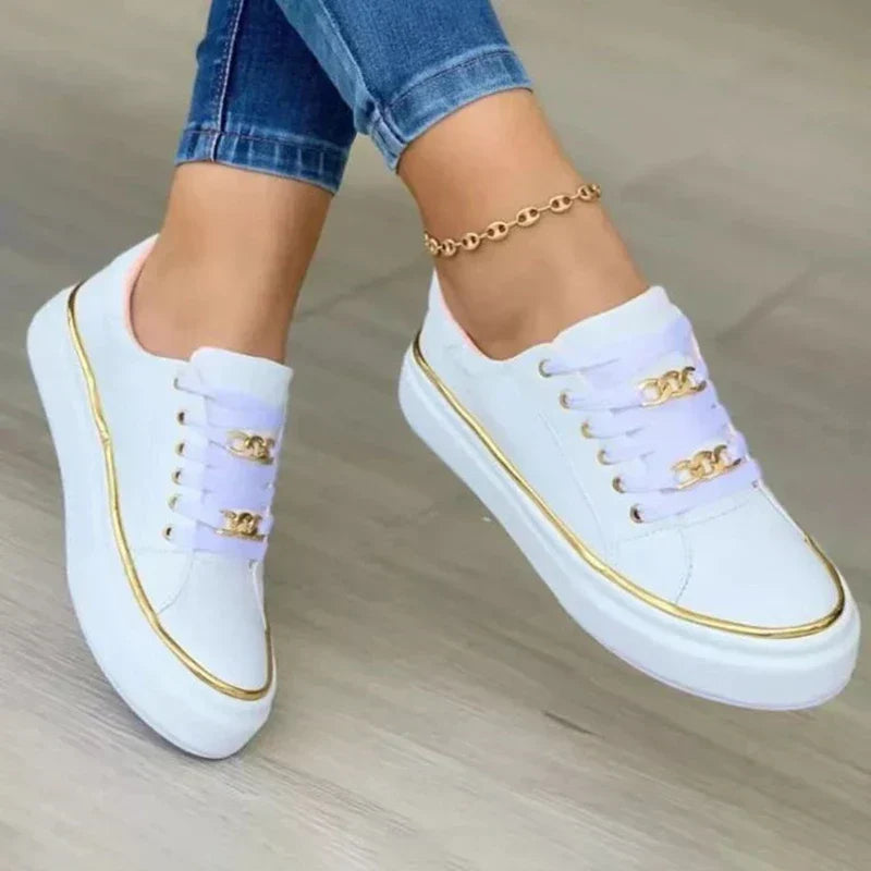 Ortopedyczne damskie sneakersy z ozdobnymi łańcuszkami