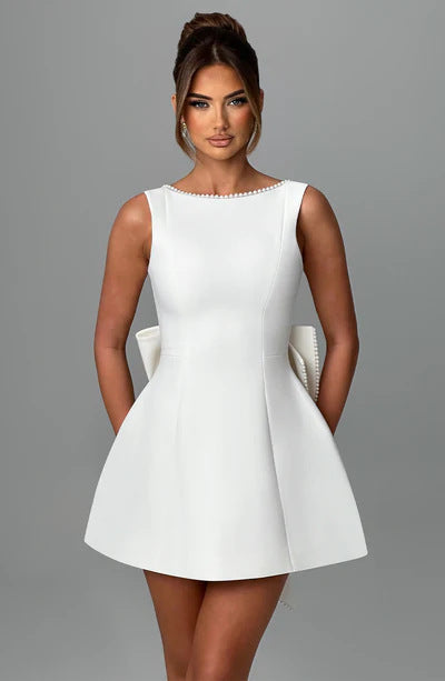 Priscella – Elegancka mini na wyjątkowe okazje