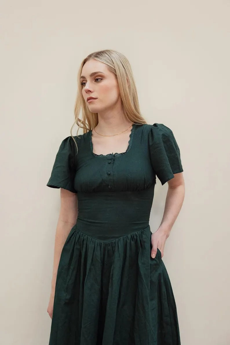 Hymn linen dress in forest green color