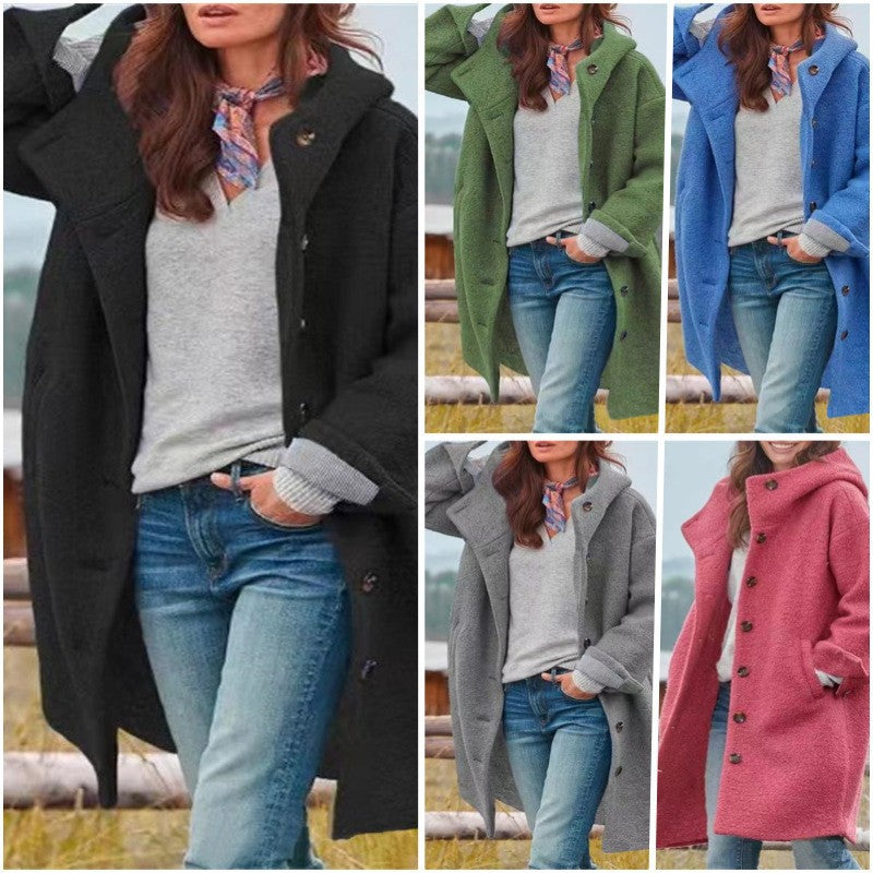 Women's oversized wool coat with a practical button closure Eloura-Moda