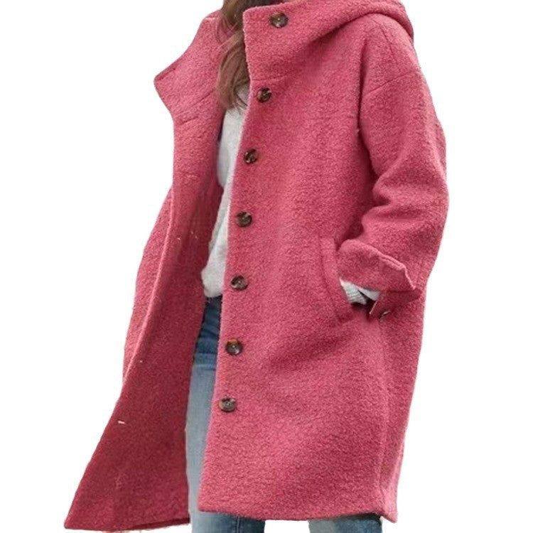 Women's oversized wool coat with a practical button closure Eloura-Moda