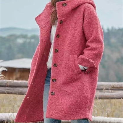 Women's oversized wool coat with a practical button closure Eloura-Moda