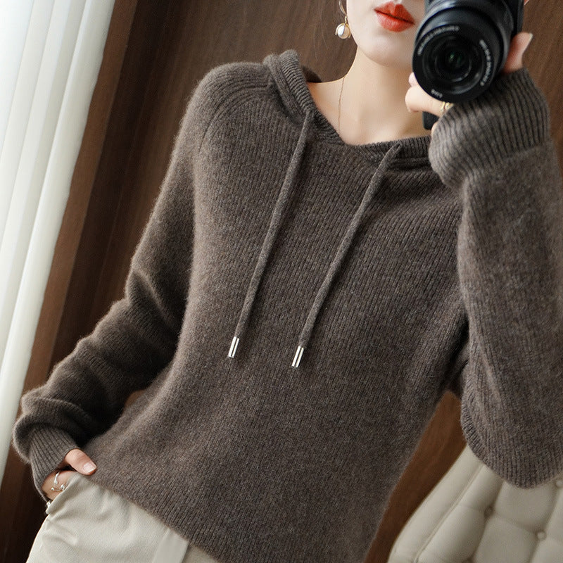 Maya – Cashmere Hooded Sweater for Winter 