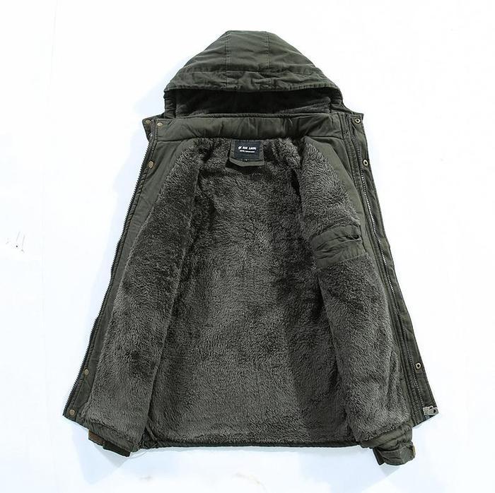 Winter jacket with hood and fleece lining